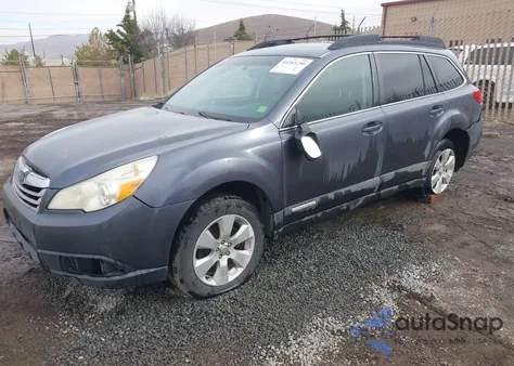 2010 Subaru Outback 2.5I Premium z USA, uszkodzony, nr VIN 4S4BRBGC5A3322705